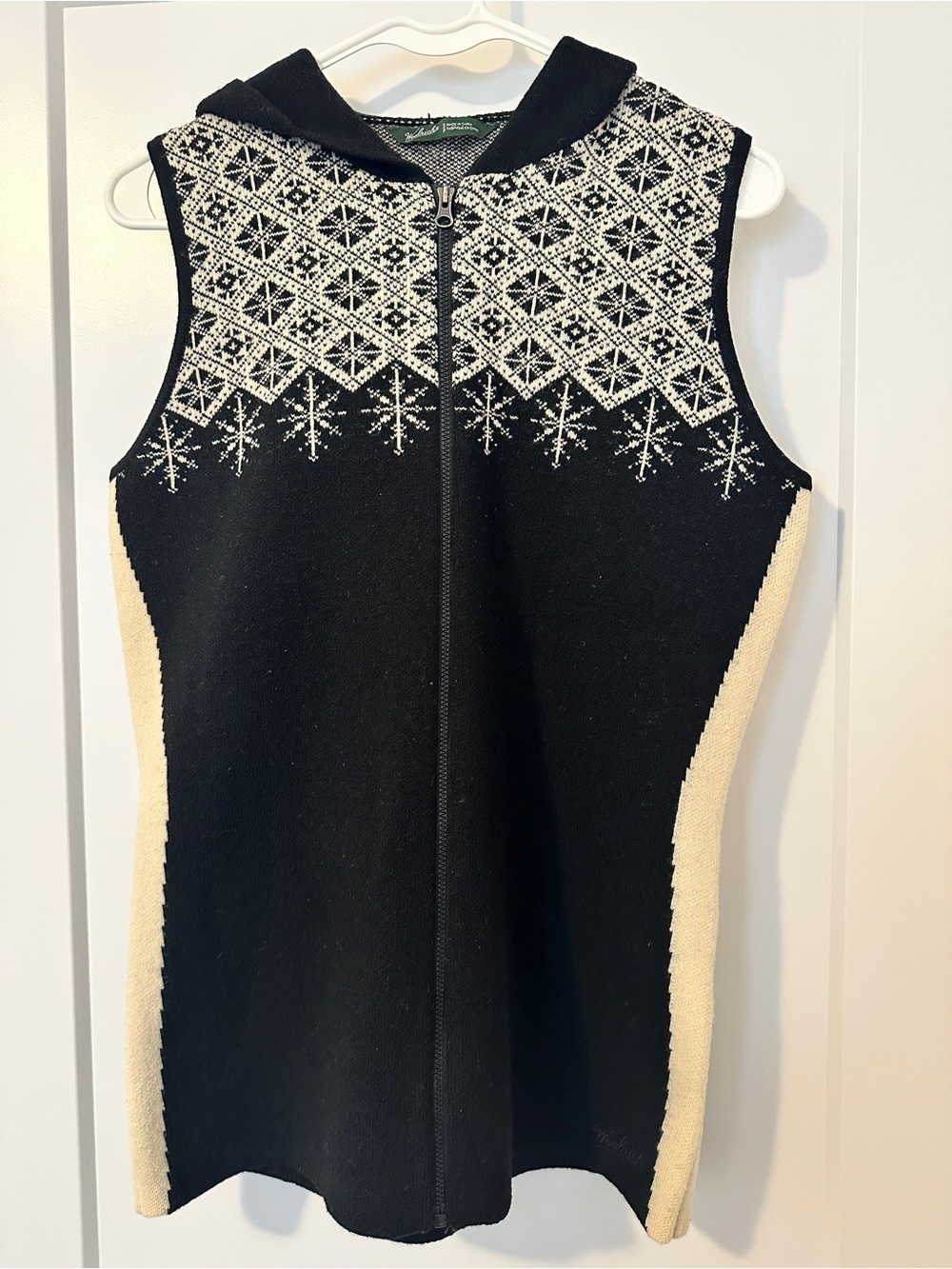 Woolrich Black/White Lambs Wool Nordic Patterned Zipper Hooded Vest Size Small